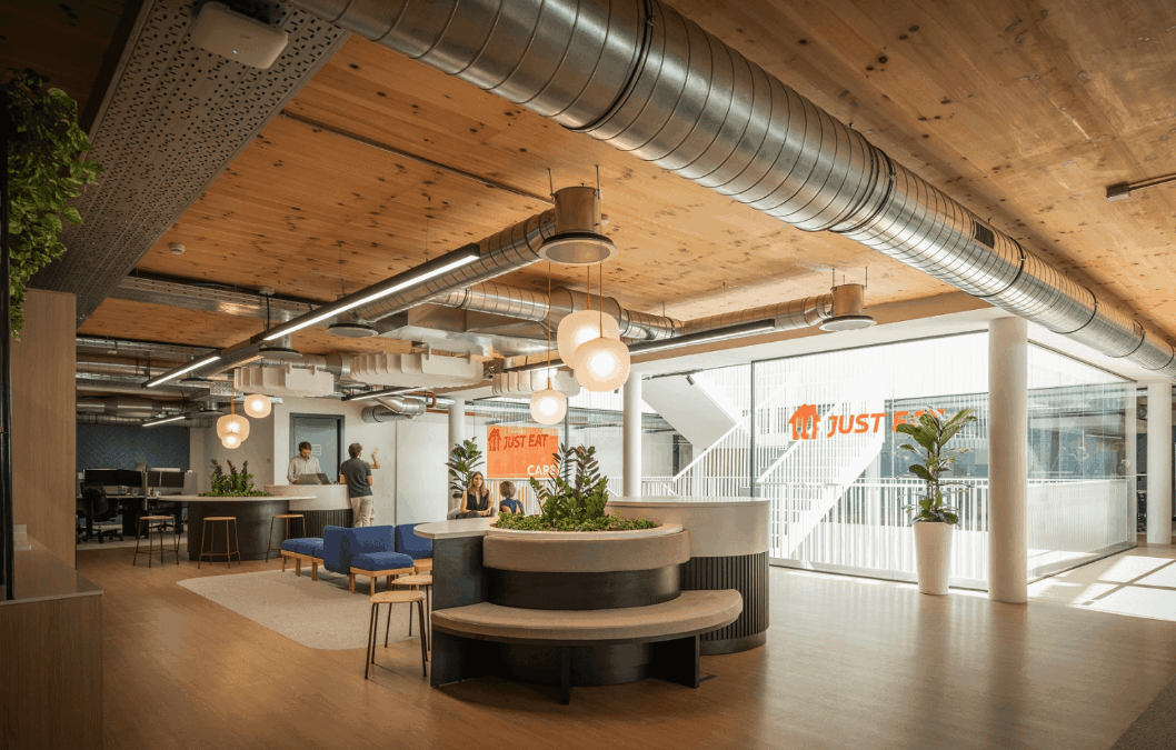 La luz natural en su oficina